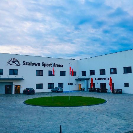 Szalowa Sport Arena Екстер'єр фото